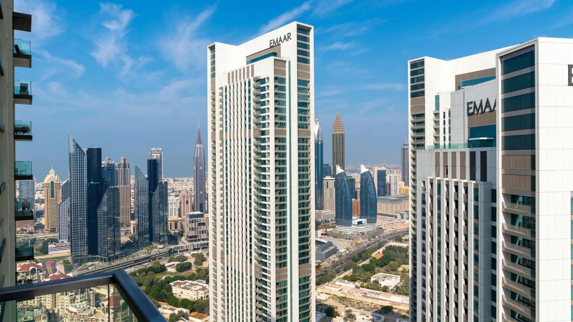 Skylight Two Bedroom Downton Views 1 Direct Access To Dubai Mall Apartment