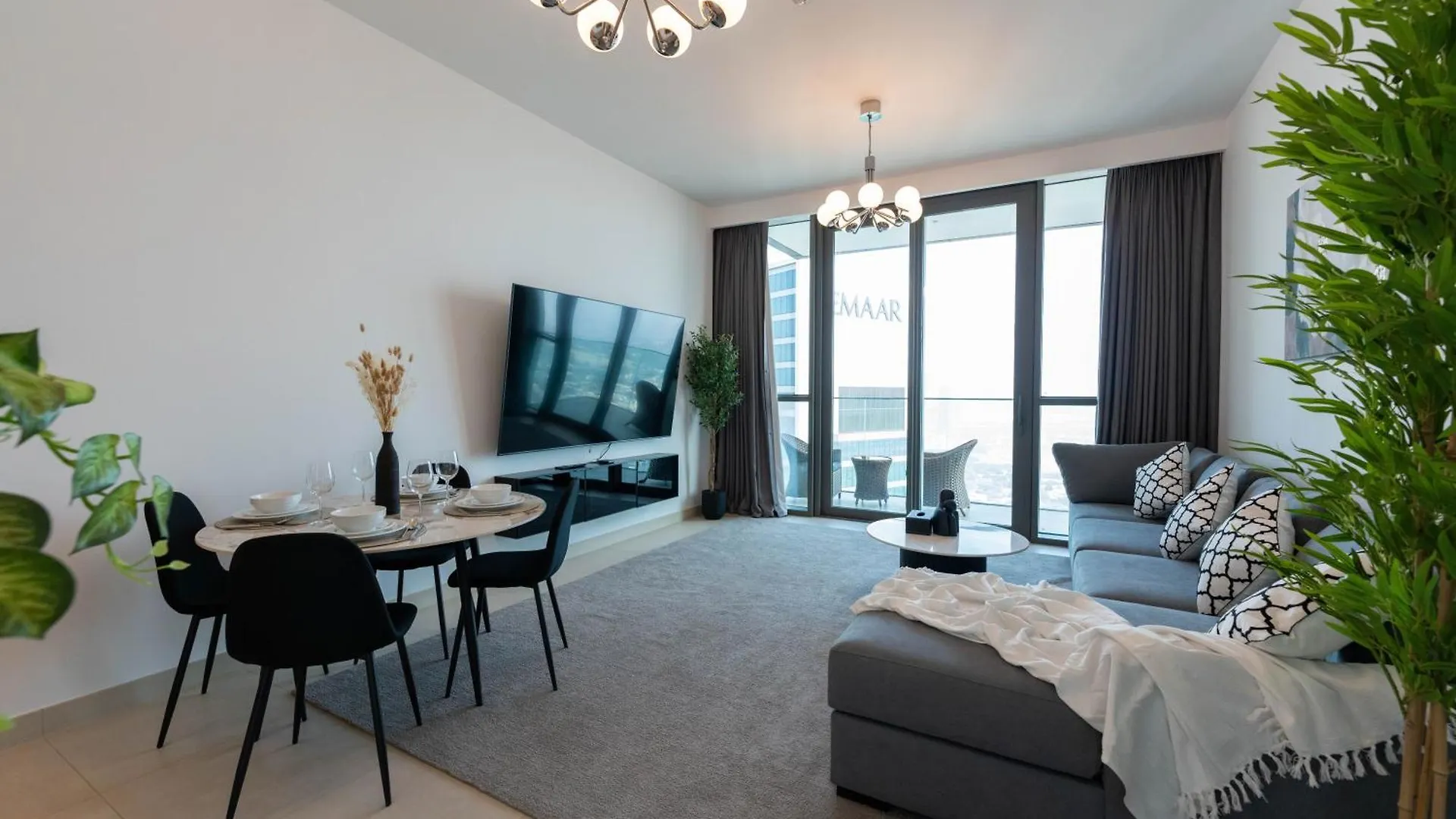 Apartment Skylight Two Bedroom Downton Views 1 Direct Access To Dubai Mall United Arab Emirates