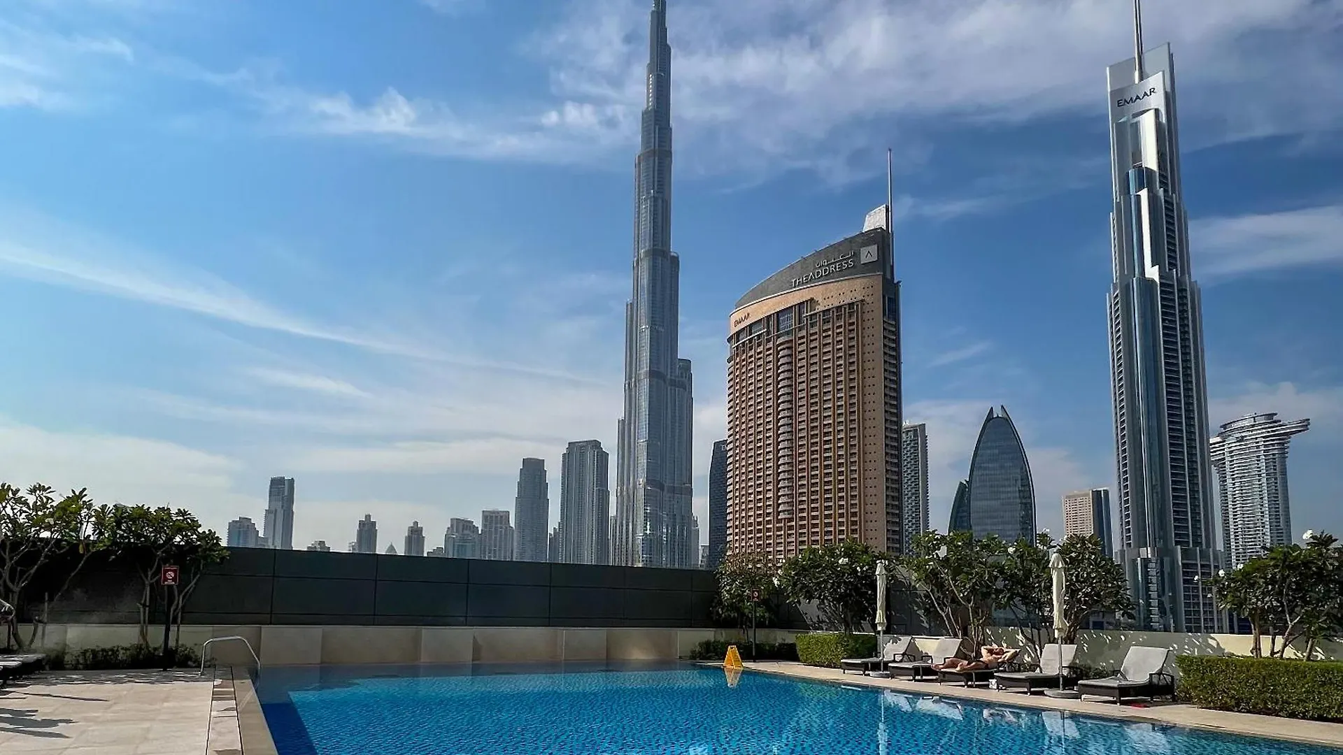 Skylight Two Bedroom Downton Views 1 Direct Access To Dubai Mall